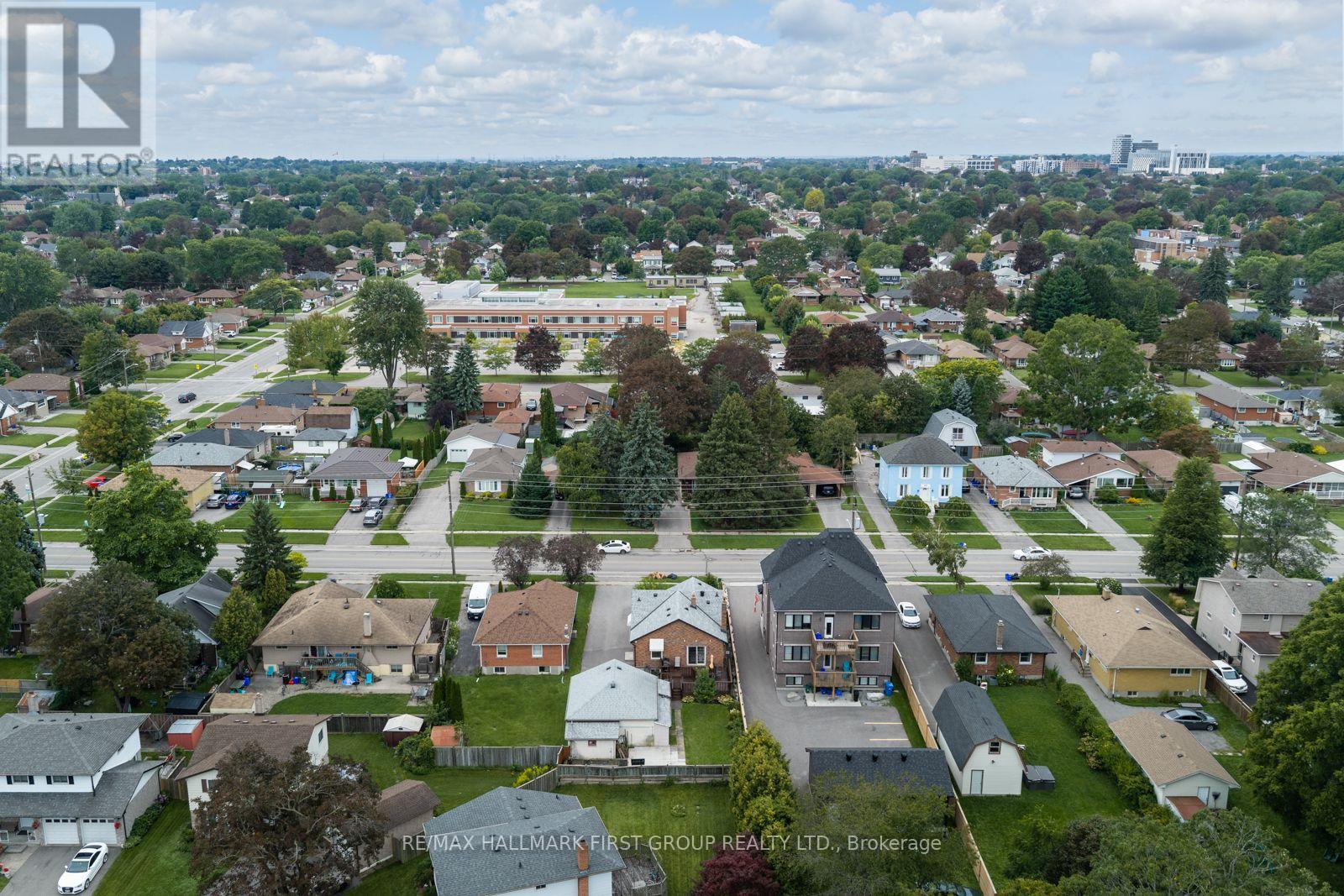 205 Farewell Street, Oshawa, Ontario  L1H 6L6 - Photo 49 - E13751652