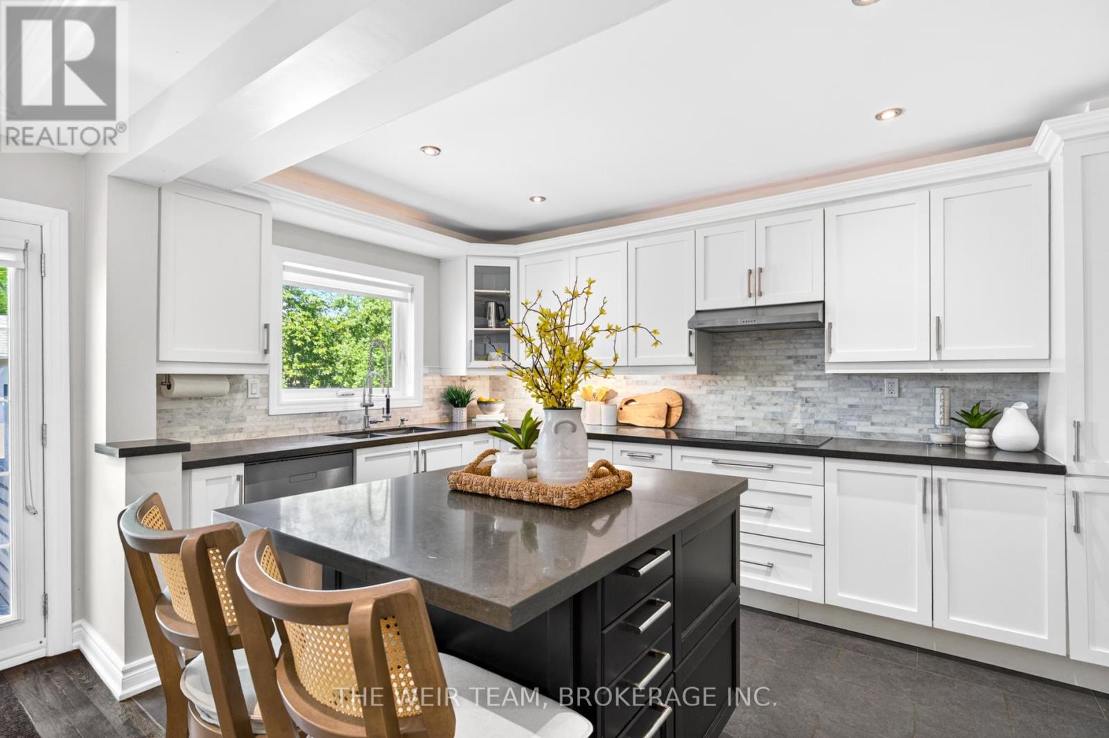 92 Gradwell Drive, Toronto, Ontario  M1M 2N2 - Photo 19 - E13751698