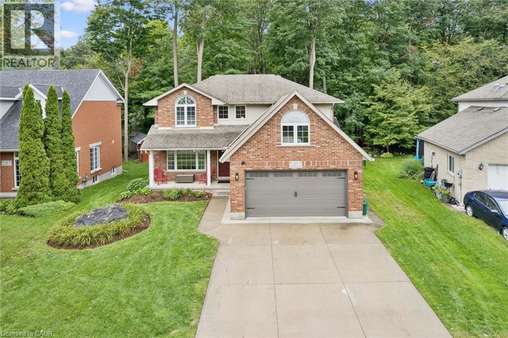 10 Merner Place, New Hamburg, Ontario  N3A 1Z6 - Photo 1 - 40860082