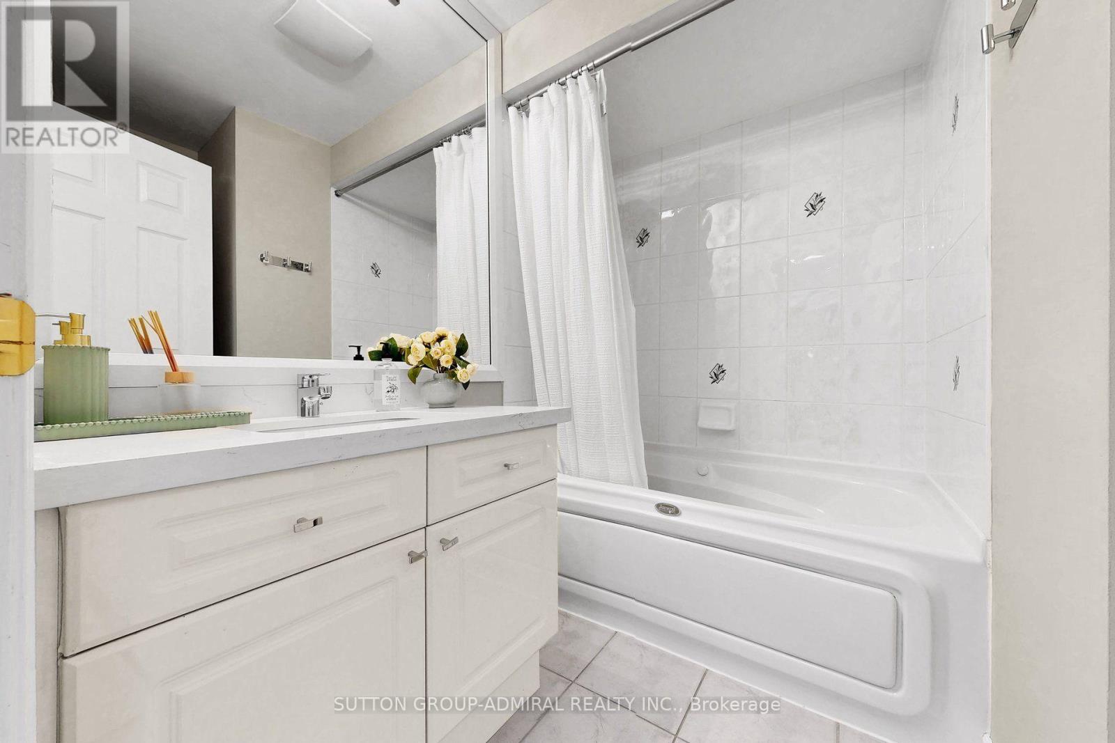 2002 John Street, Markham, Ontario  L3T 1Z1 - Photo 22 - N13751604