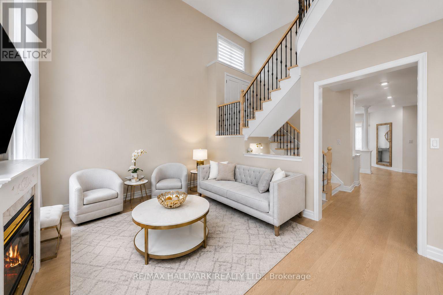 101 Ravine Edge Drive, Richmond Hill, Ontario  L4E 4J6 - Photo 3 - N13751610