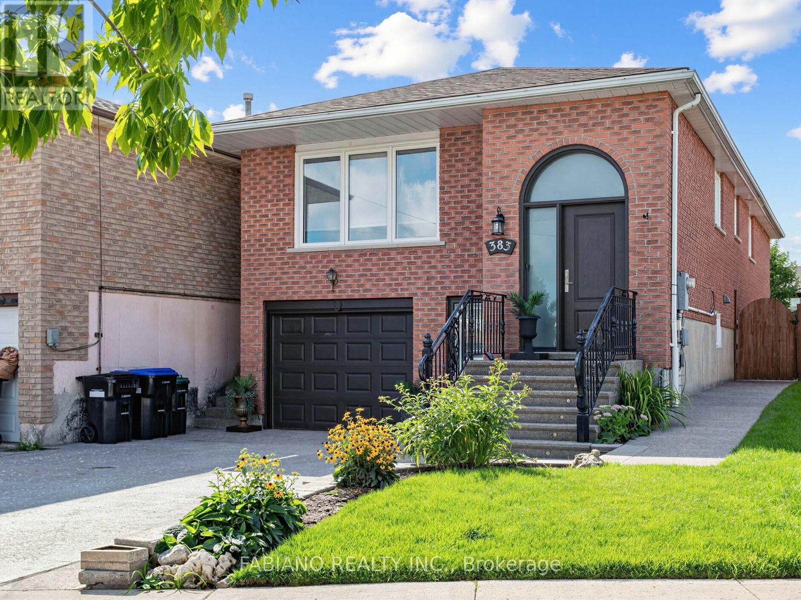 MAIN (UPPER) - 383 BRITANNIA AVENUE, Bradford West Gwillimbury, Ontario