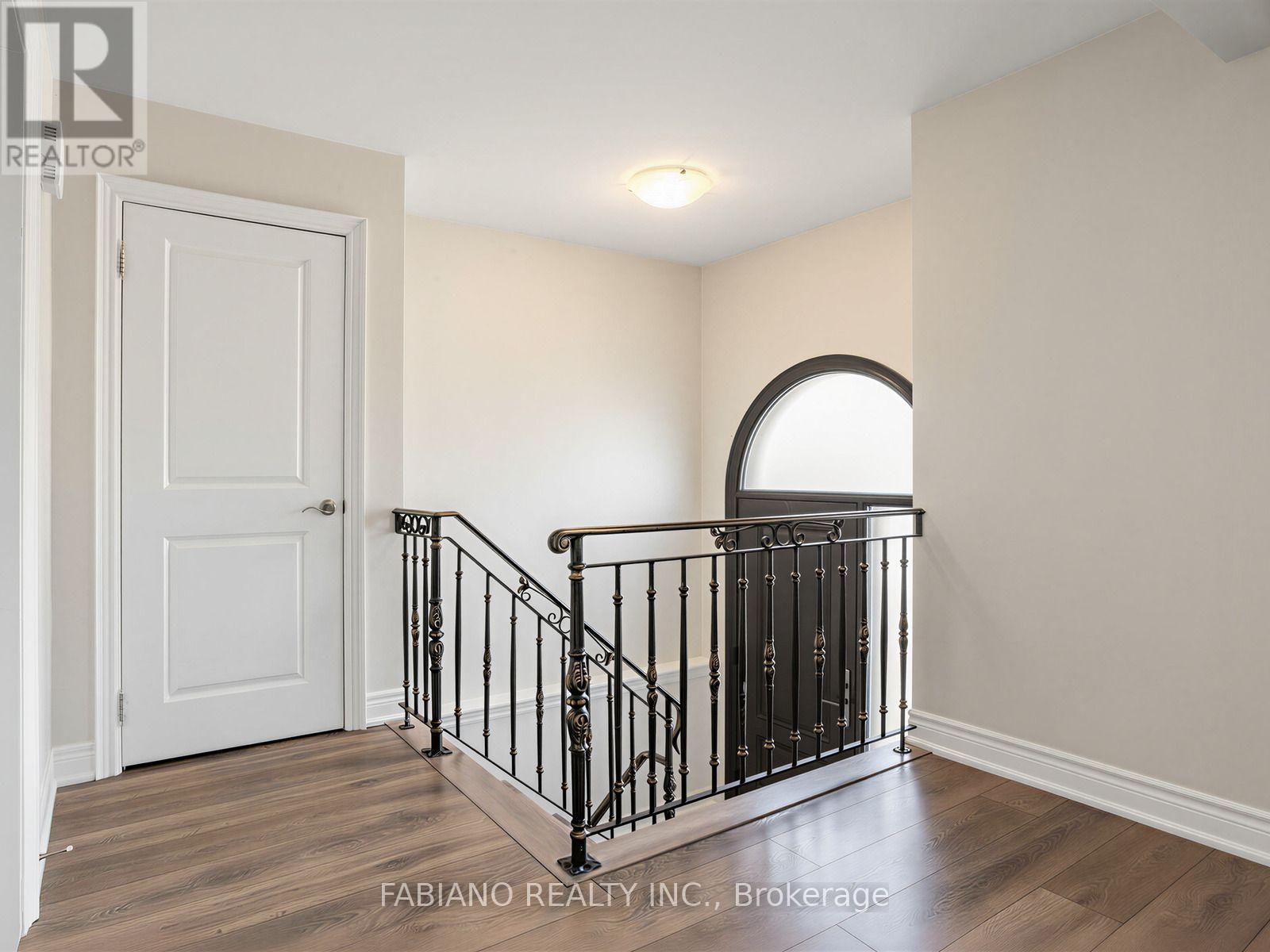 Main - 383 Britannia Avenue, Bradford West Gwillimbury, Ontario L3Z 2C8 - Photo 7 - N13751644