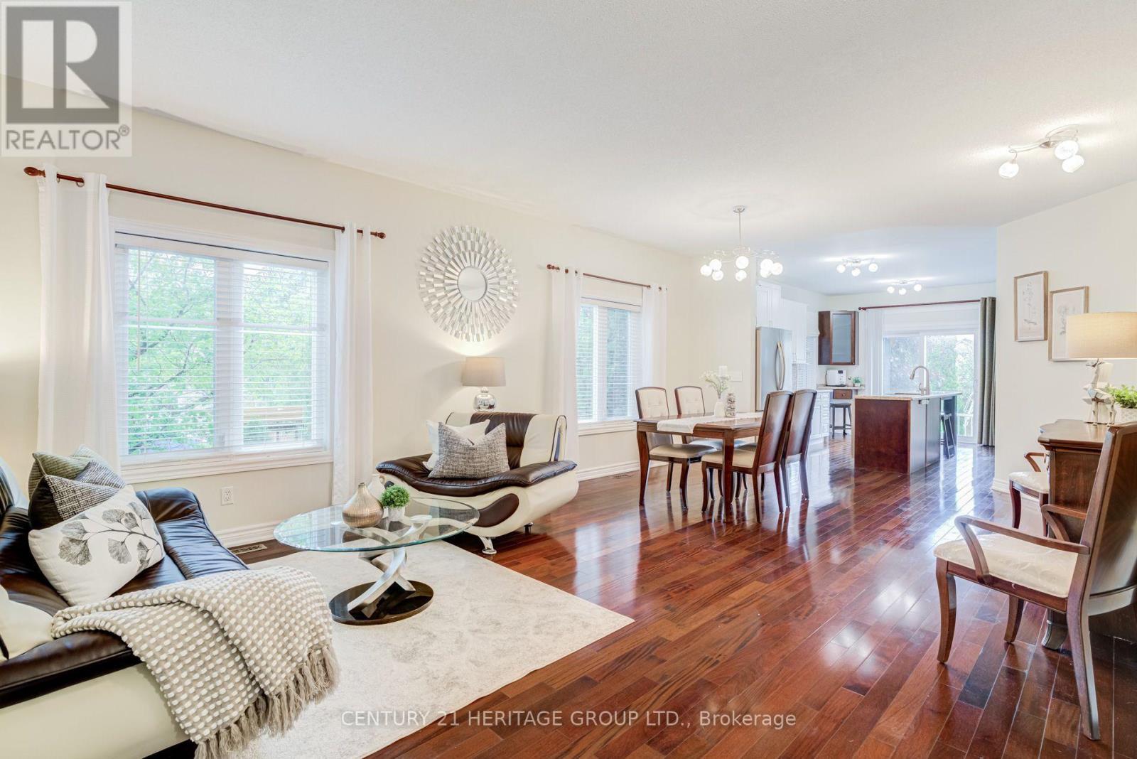 532 Melville Avenue, Vaughan, Ontario  L6A 2M1 - Photo 5 - N13751658
