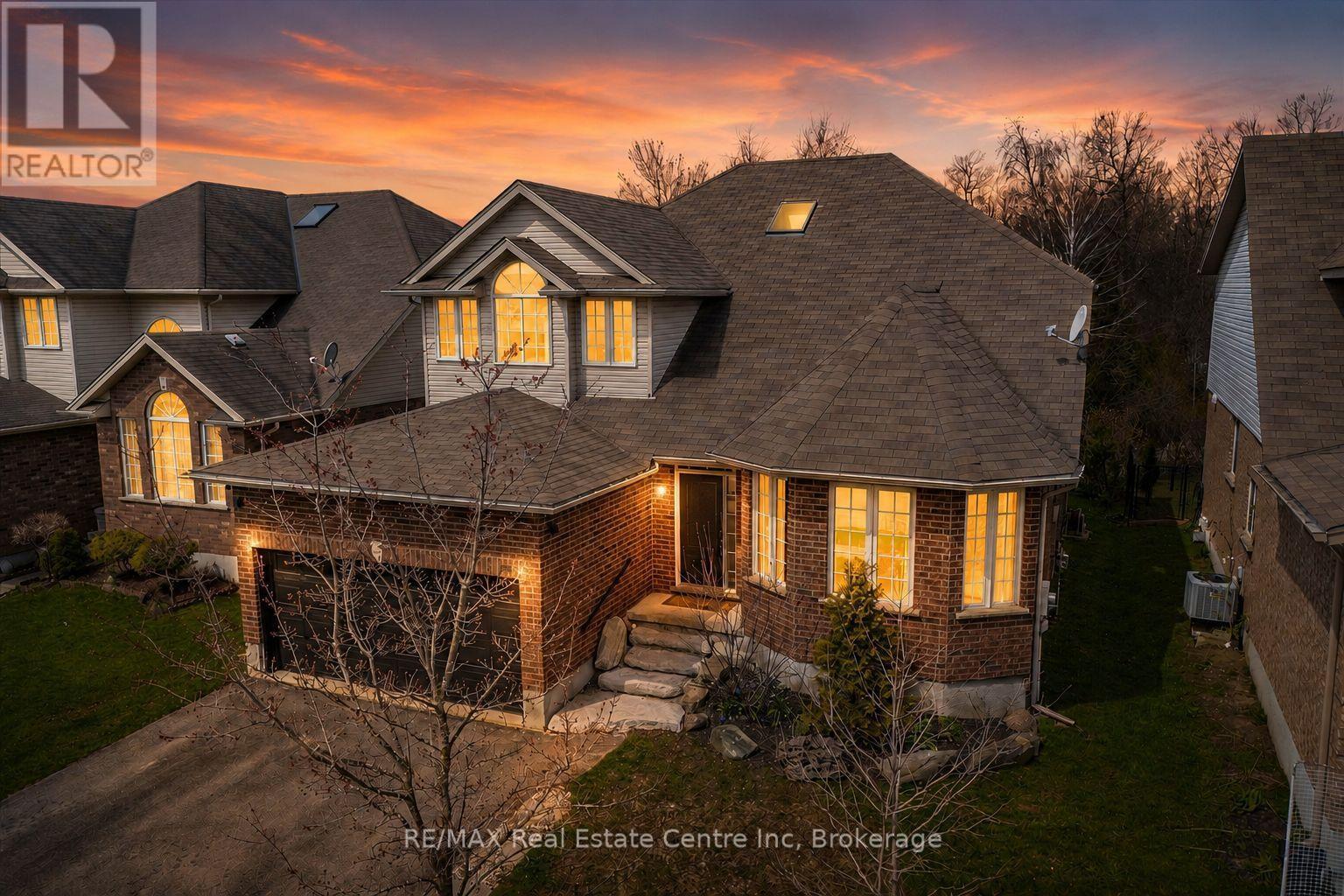 556 Black Street, Centre Wellington, Ontario  N1M 0A3 - Photo 5 - X13751638