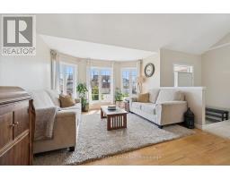 556 BLACK STREET, centre wellington (fergus), Ontario
