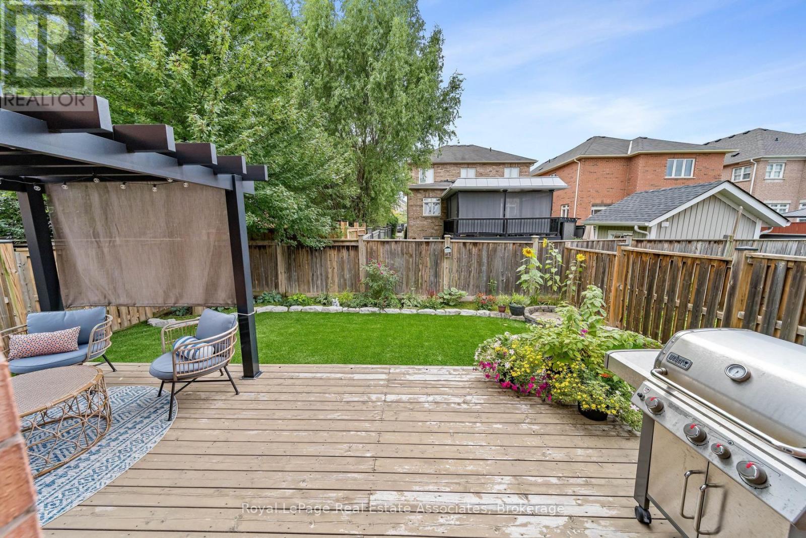 8 Duffel Crescent, Halton Hills, Ontario L7G 0H7 - Photo 29 - W13751608