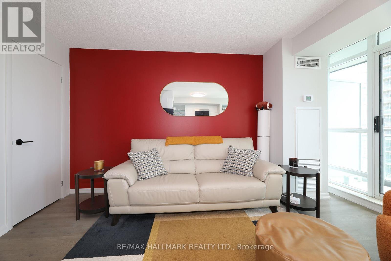 1810 - 185 Legion Road N, Toronto, Ontario M8Y 0A1 - Photo 10 - W13751630