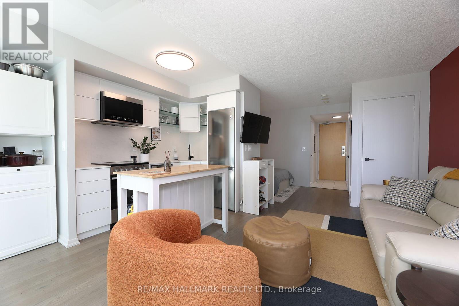 1810 - 185 Legion Road N, Toronto, Ontario M8Y 0A1 - Photo 16 - W13751630