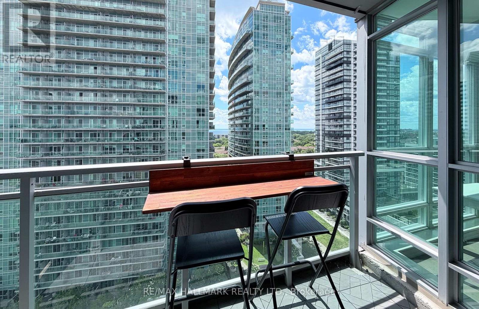 1810 - 185 Legion Road N, Toronto, Ontario M8Y 0A1 - Photo 18 - W13751630