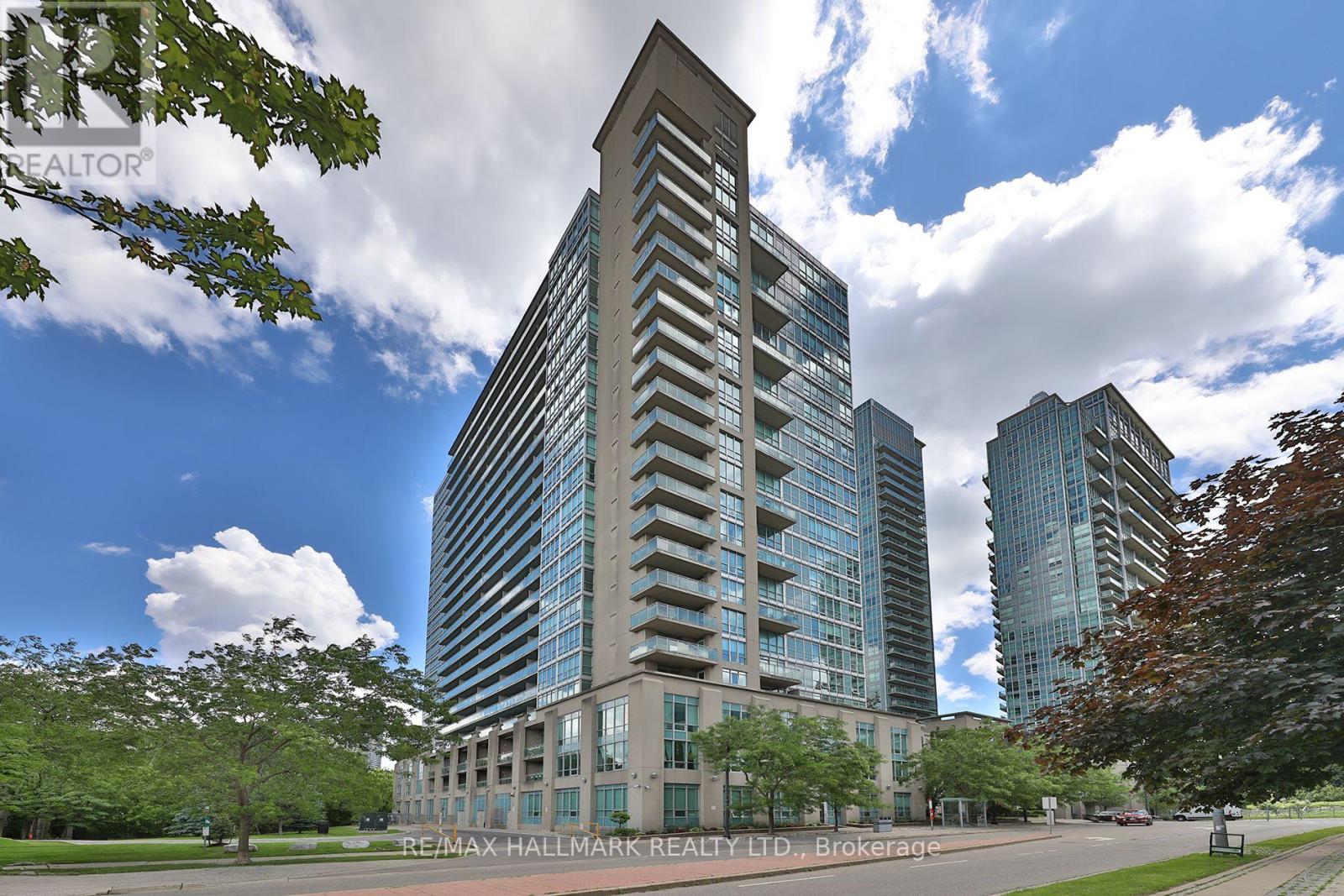 1810 - 185 Legion Road N, Toronto, Ontario M8Y 0A1 - Photo 2 - W13751630