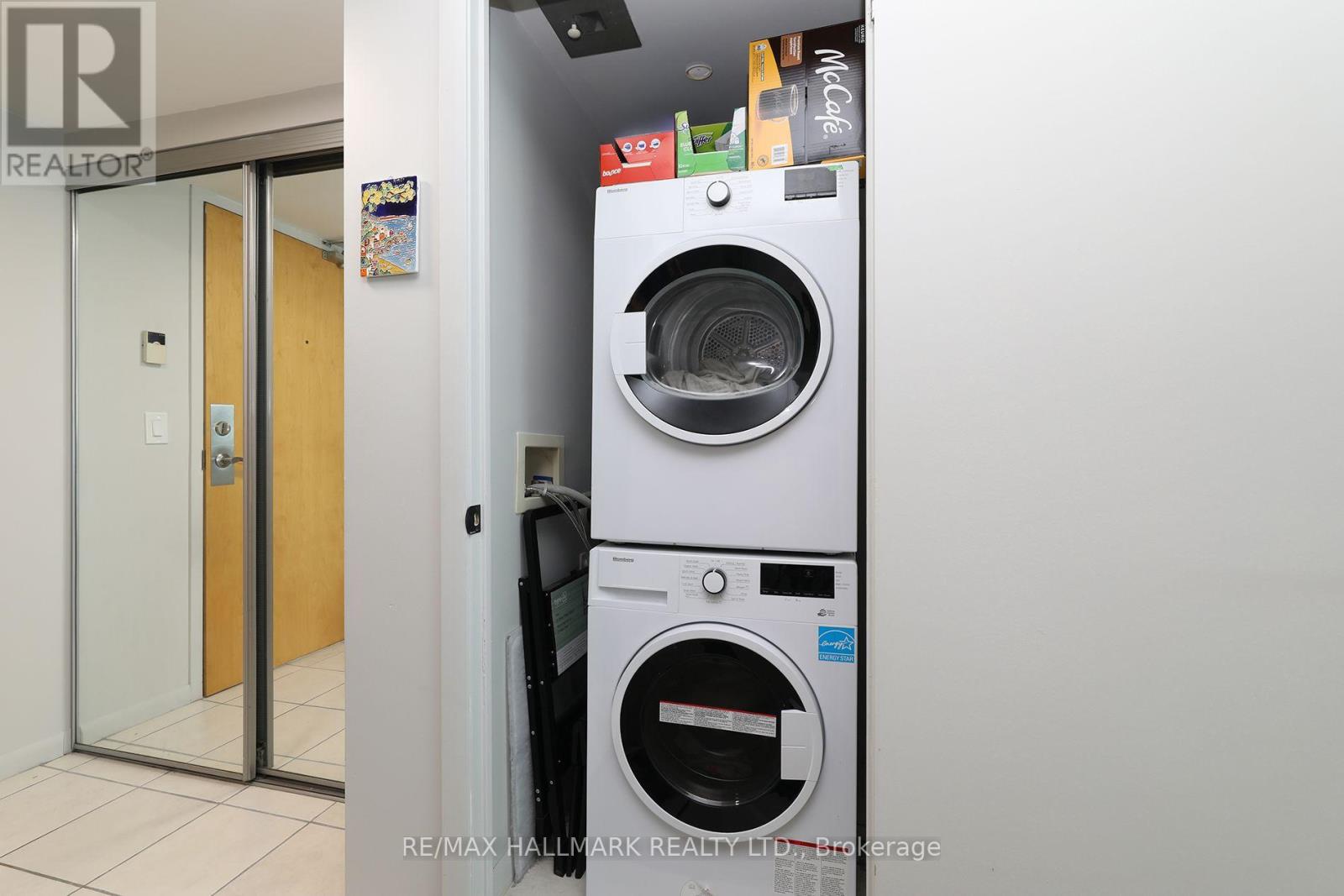 1810 - 185 Legion Road N, Toronto, Ontario M8Y 0A1 - Photo 5 - W13751630