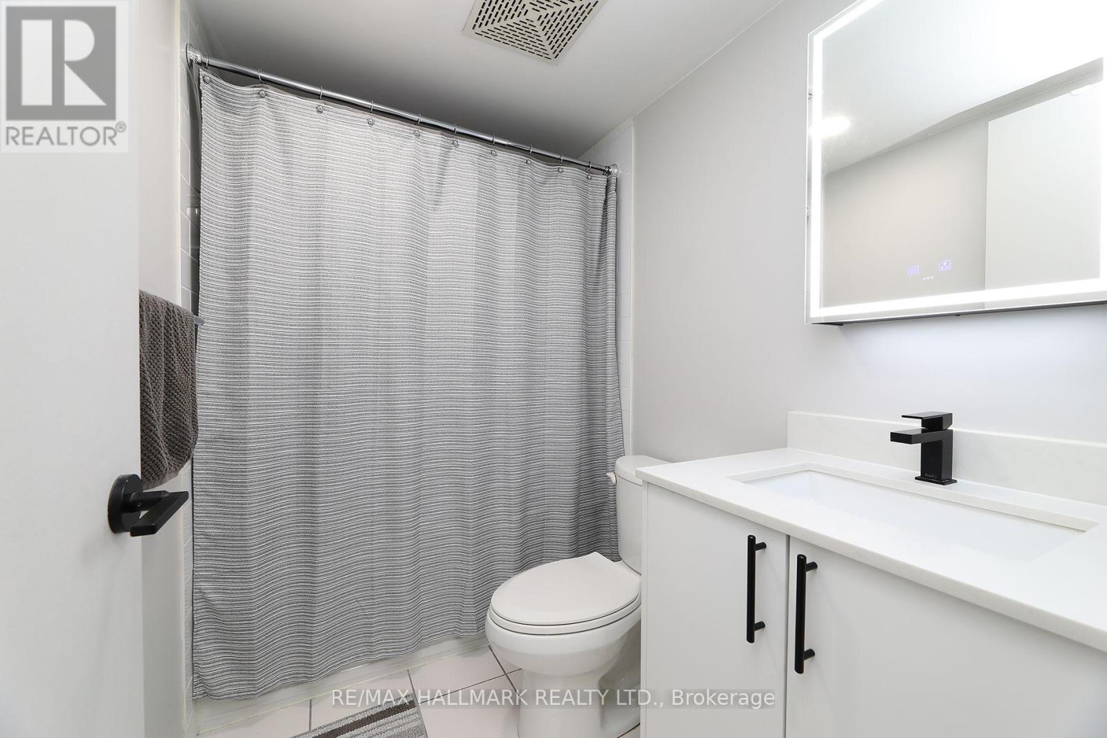 1810 - 185 Legion Road N, Toronto, Ontario M8Y 0A1 - Photo 8 - W13751630