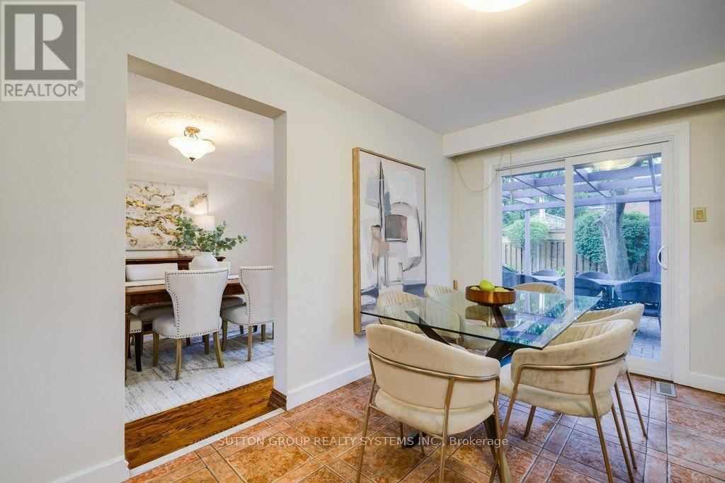 93 Poplar Heights Drive, Toronto, Ontario M9A 4Z3 - Photo 12 - W13751660