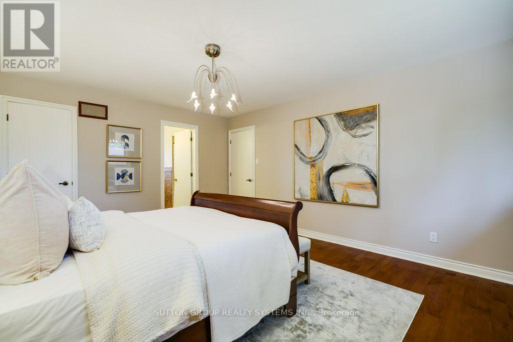 93 Poplar Heights Drive, Toronto, Ontario M9A 4Z3 - Photo 28 - W13751660