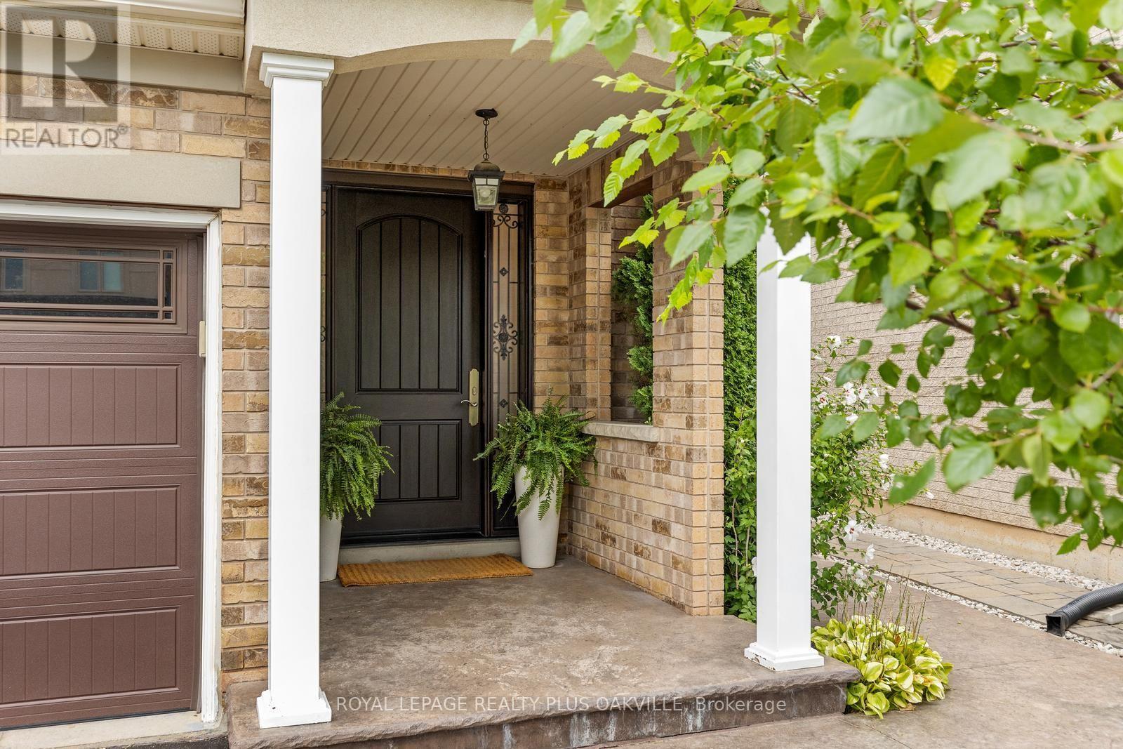 3119 Hedges Drive, Burlington, Ontario  L7M 0E3 - Photo 3 - W13751672