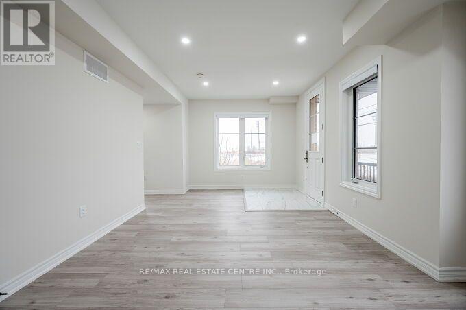18 Vestry Way, Brampton, Ontario  L6P 4N8 - Photo 12 - W13751690