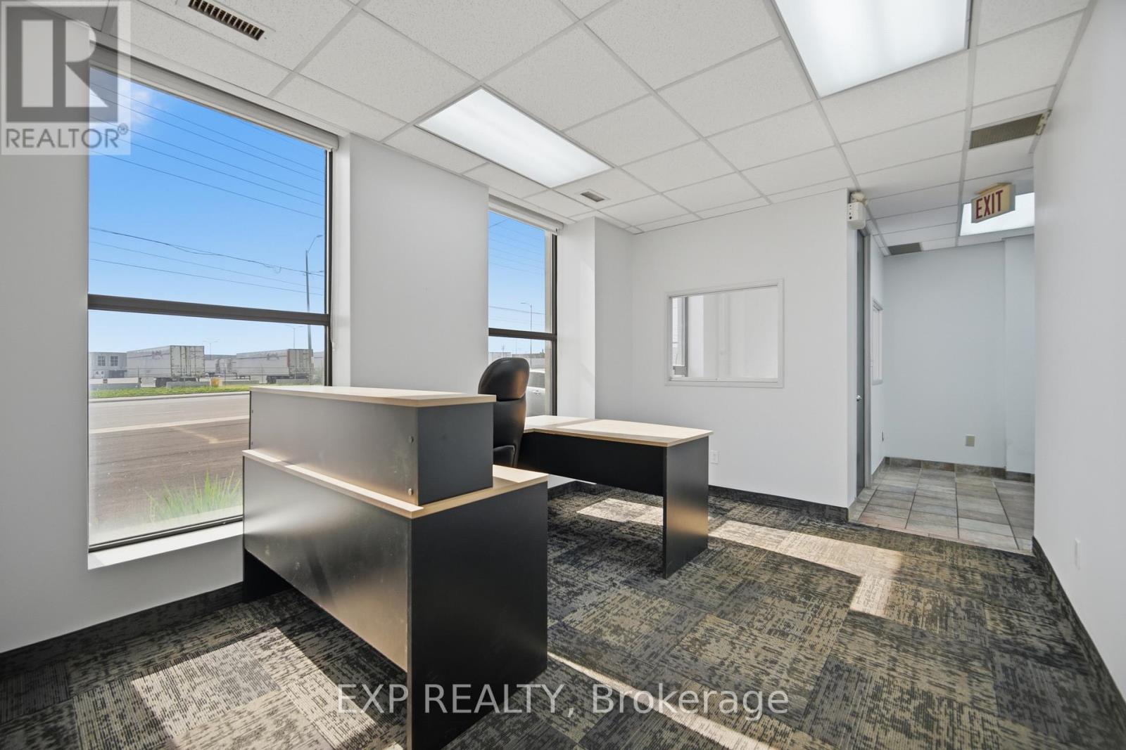 1261 Britannia Road E, Mississauga, Ontario L4W 1C7 - Photo 11 - W13751696