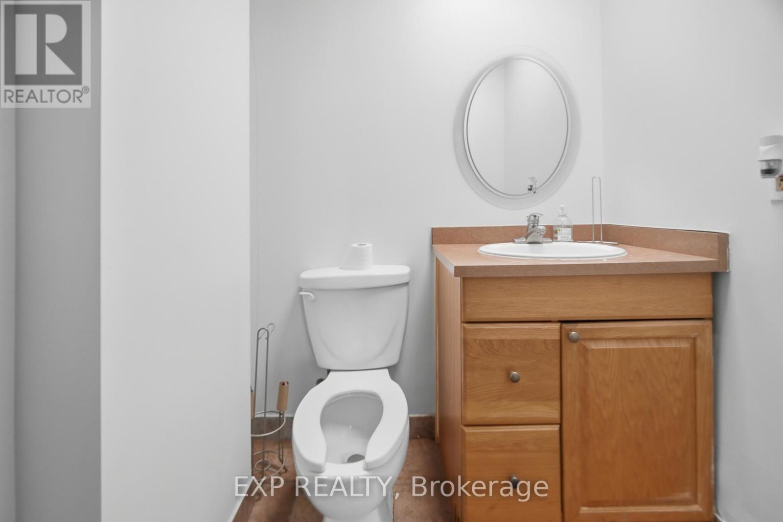 1261 Britannia Road E, Mississauga, Ontario L4W 1C7 - Photo 19 - W13751696