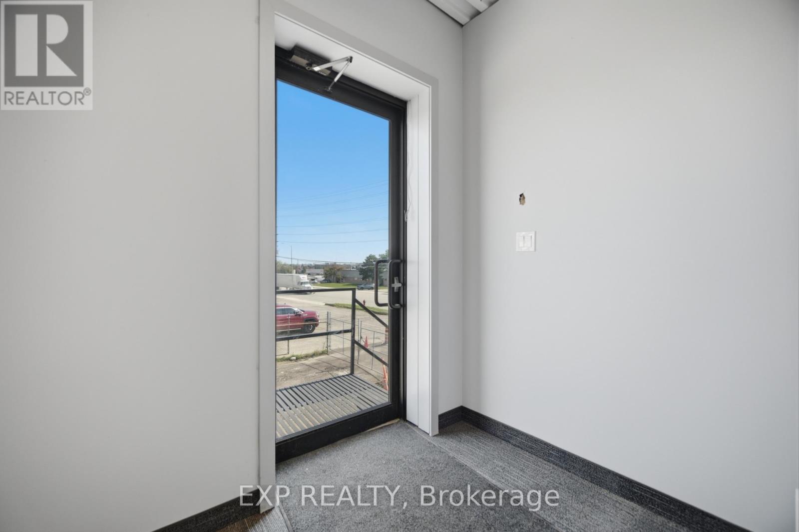 1261 Britannia Road E, Mississauga, Ontario L4W 1C7 - Photo 31 - W13751696