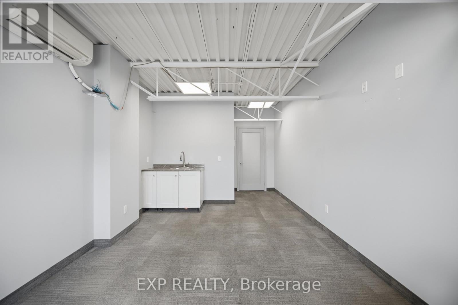 1261 Britannia Road E, Mississauga, Ontario L4W 1C7 - Photo 37 - W13751696
