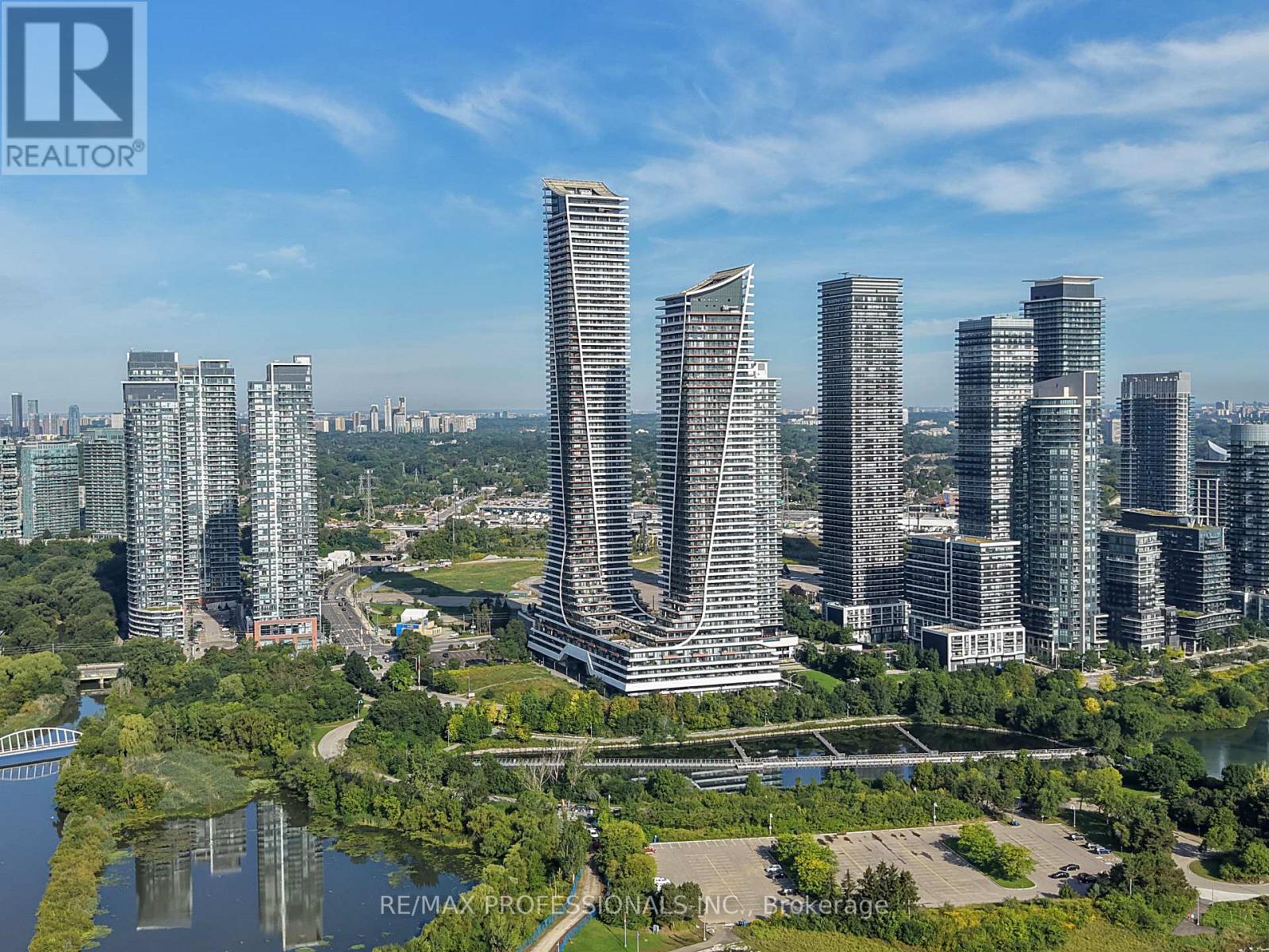 2418 - 30 Shore Breeze Drive, Toronto, Ontario  M8V 0J1 - Photo 3 - W13751704