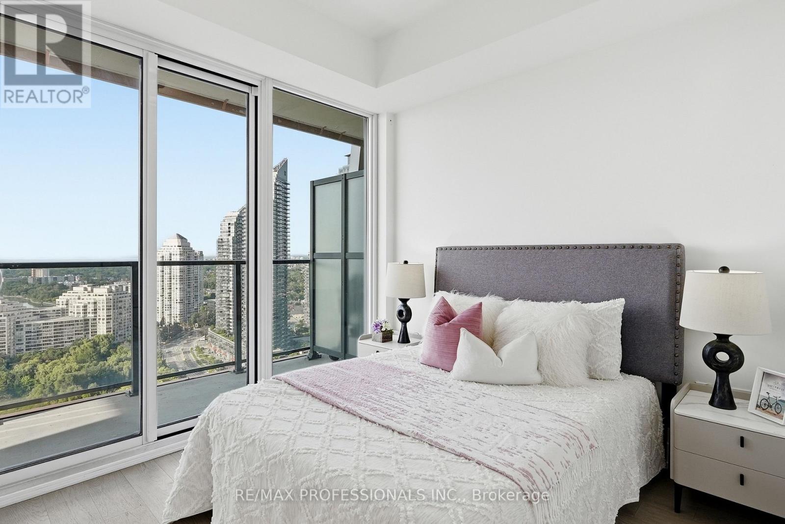 2418 - 30 Shore Breeze Drive, Toronto, Ontario  M8V 0J1 - Photo 30 - W13751704