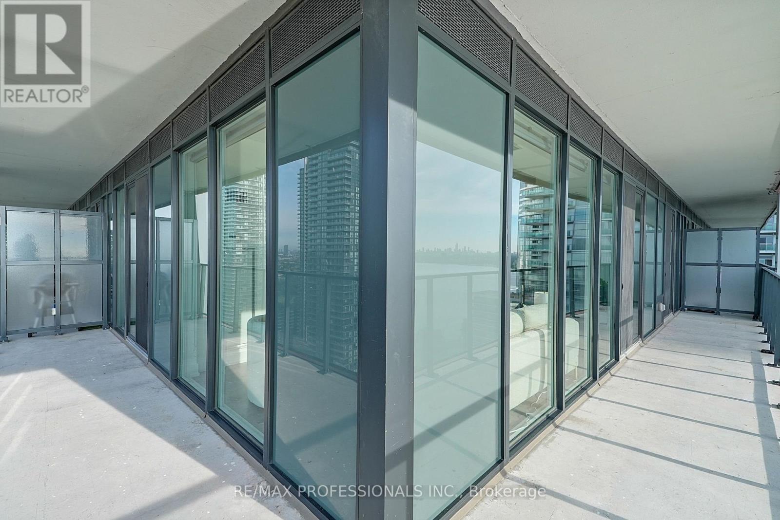 2418 - 30 Shore Breeze Drive, Toronto, Ontario  M8V 0J1 - Photo 36 - W13751704