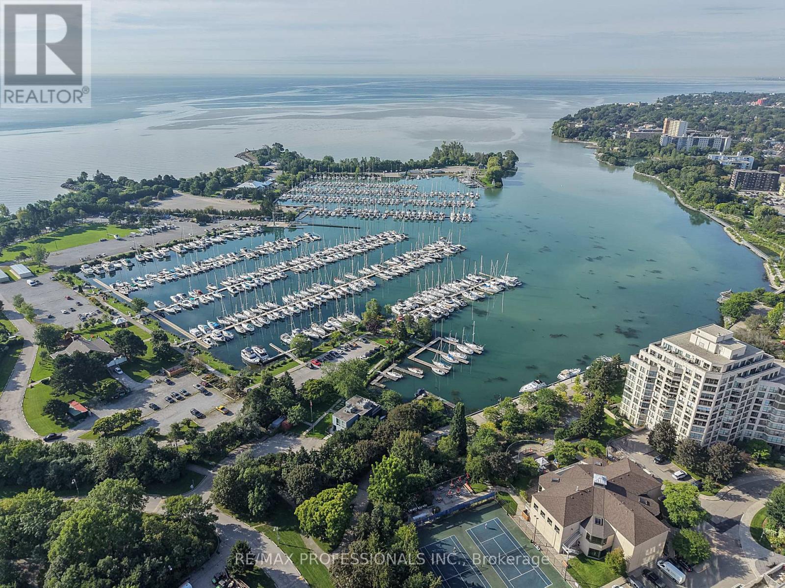 2418 - 30 Shore Breeze Drive, Toronto, Ontario  M8V 0J1 - Photo 49 - W13751704