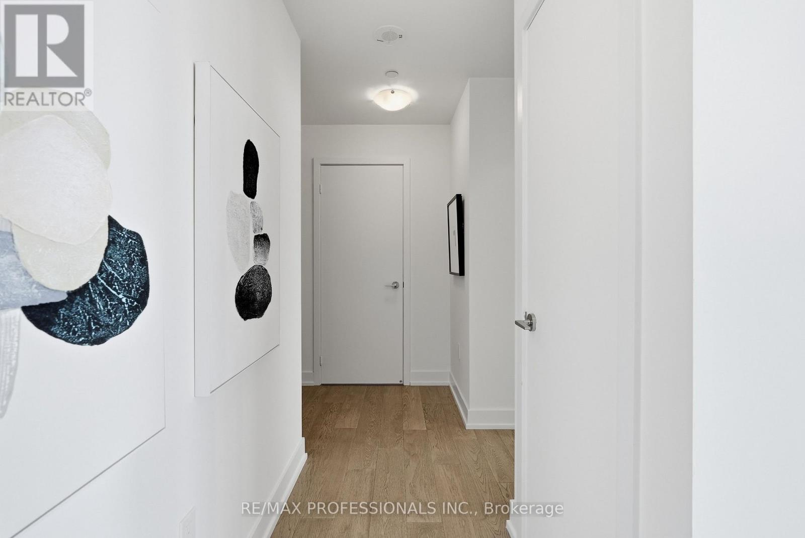 2418 - 30 Shore Breeze Drive, Toronto, Ontario  M8V 0J1 - Photo 8 - W13751704