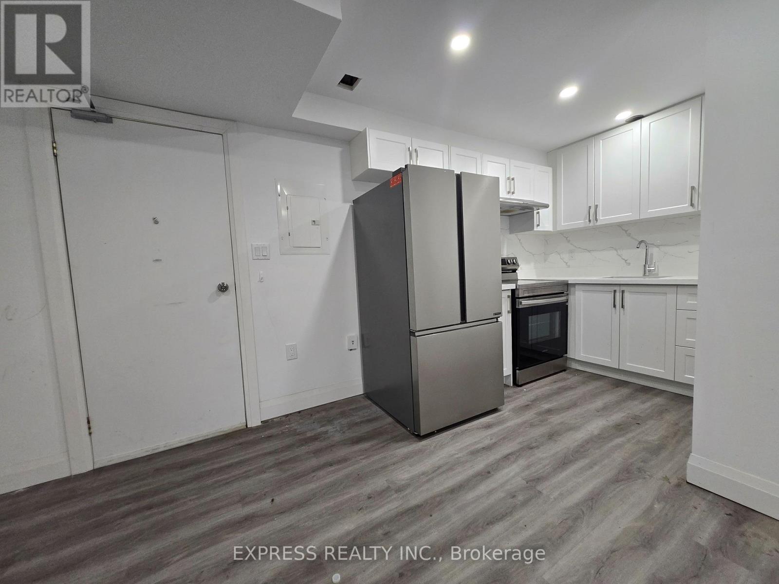 4 - 252 James Street S, Hamilton, Ontario L8P 3B5 - Photo 3 - X13751676