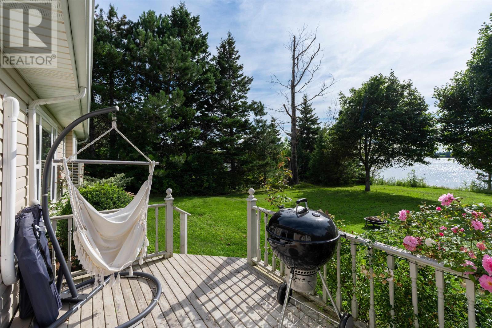 25 Pitt Island Road, Cascumpec, Prince Edward Island  C0B 1B0 - Photo 16 - 202620529