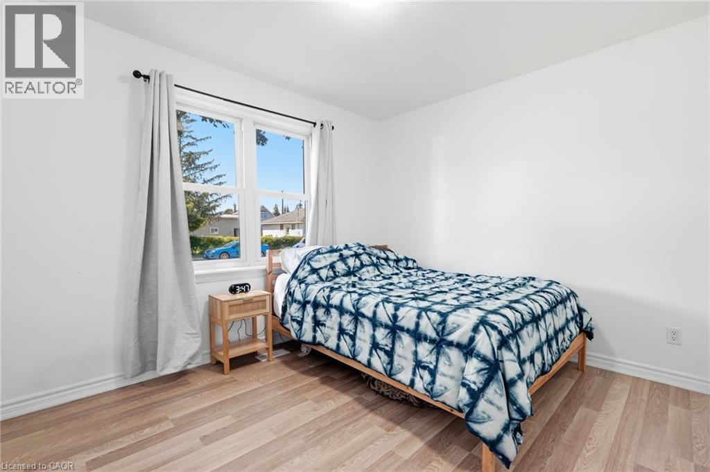197 East 44th Street, Hamilton, Ontario  L8T 3Y5 - Photo 14 - 40860994