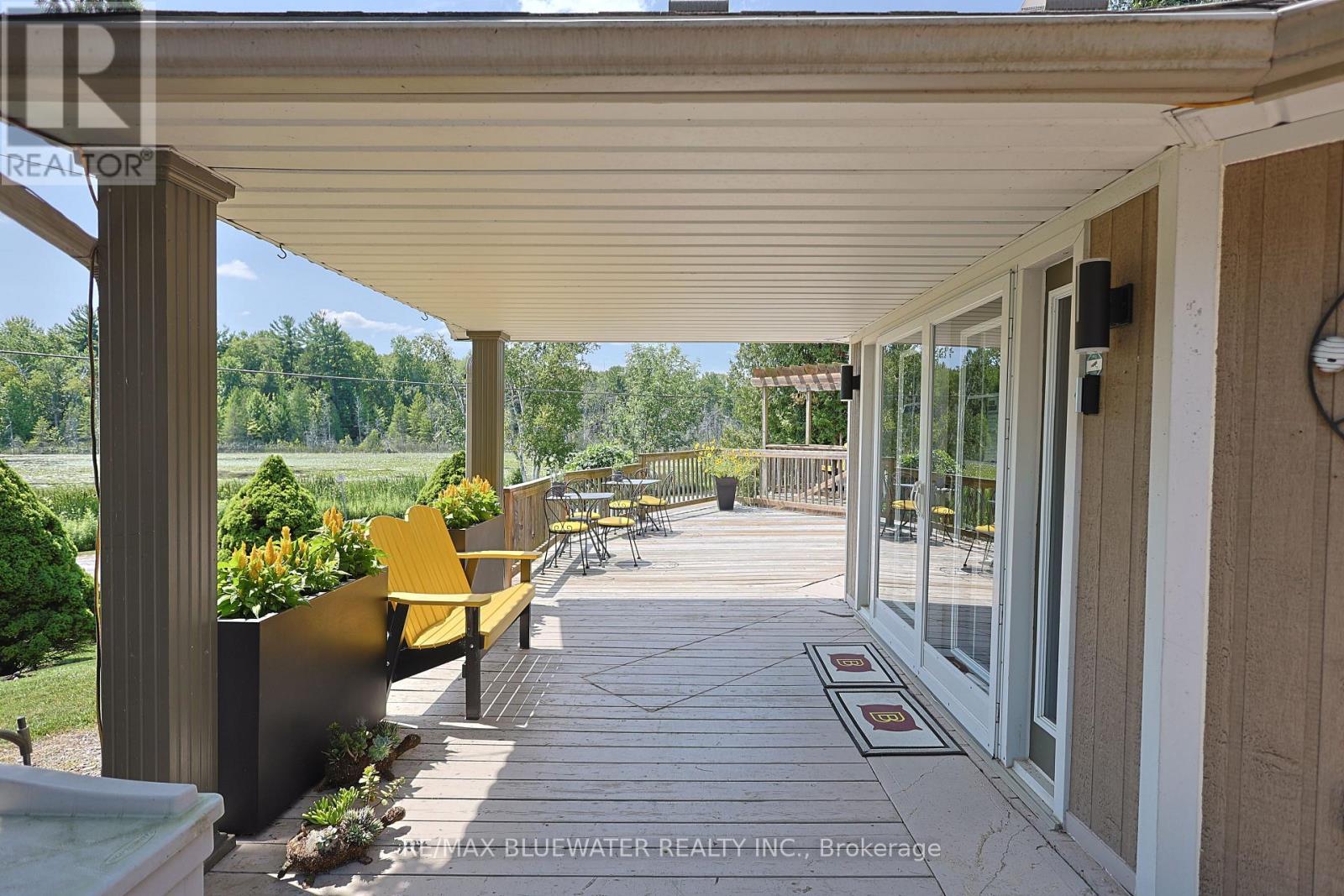 7196 Outer Drive, Lambton Shores, Ontario  N0M 2L0 - Photo 11 - X13751722