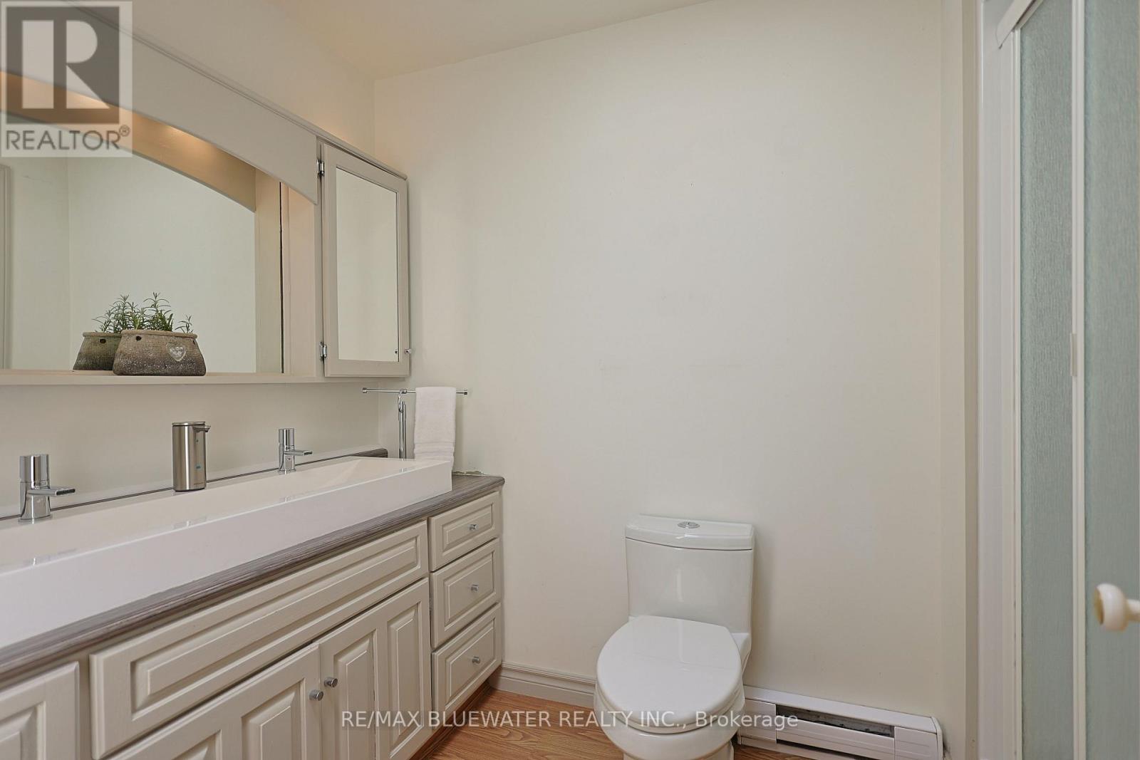 7196 Outer Drive, Lambton Shores, Ontario  N0M 2L0 - Photo 36 - X13751722