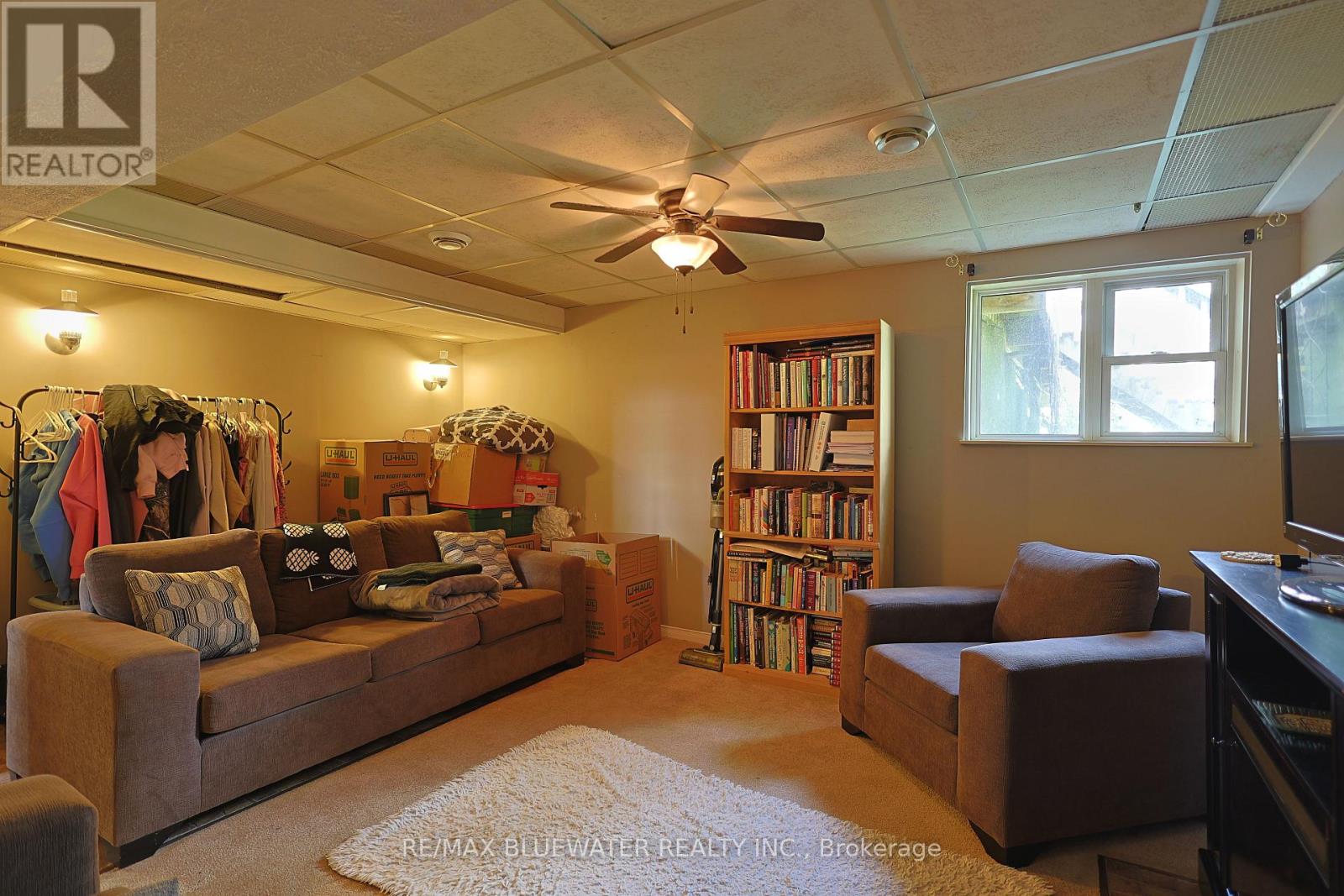 9997 Edward Street, Lambton Shores, Ontario  N0M 2L0 - Photo 33 - X13751730
