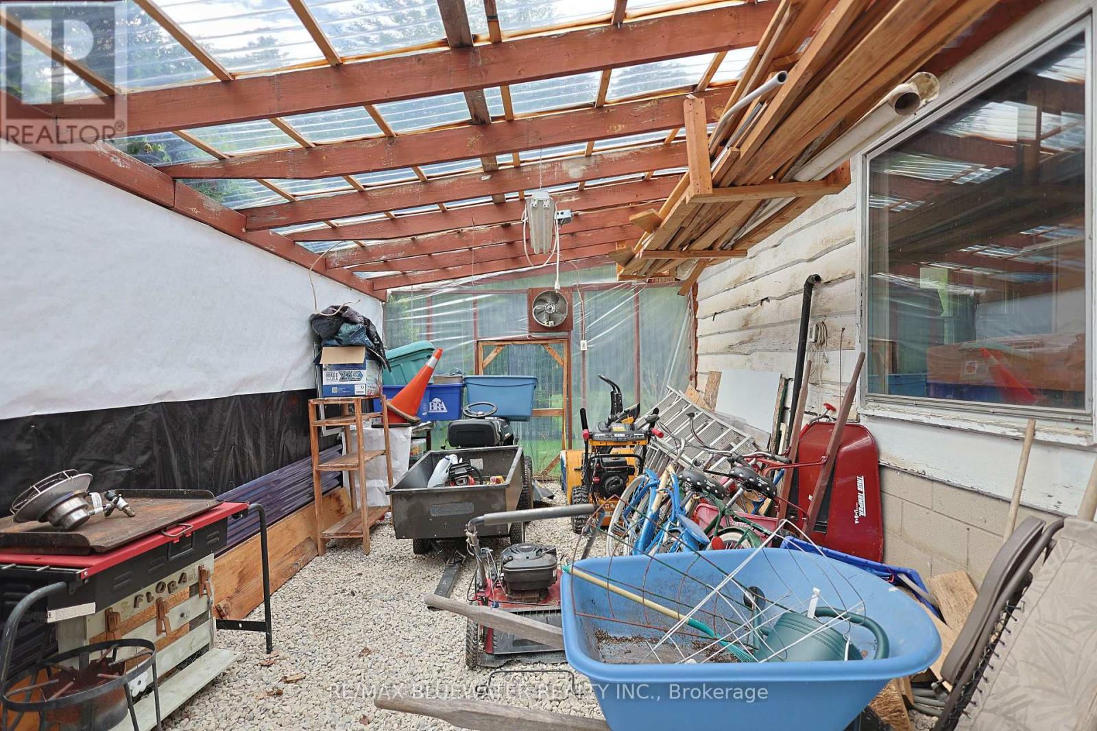 9997 Edward Street, Lambton Shores, Ontario  N0M 2L0 - Photo 42 - X13751730