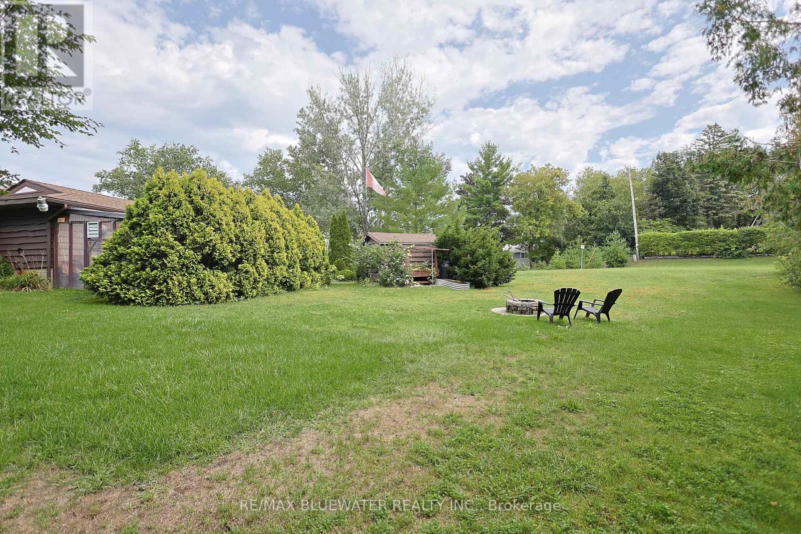 9997 Edward Street, Lambton Shores, Ontario  N0M 2L0 - Photo 44 - X13751730