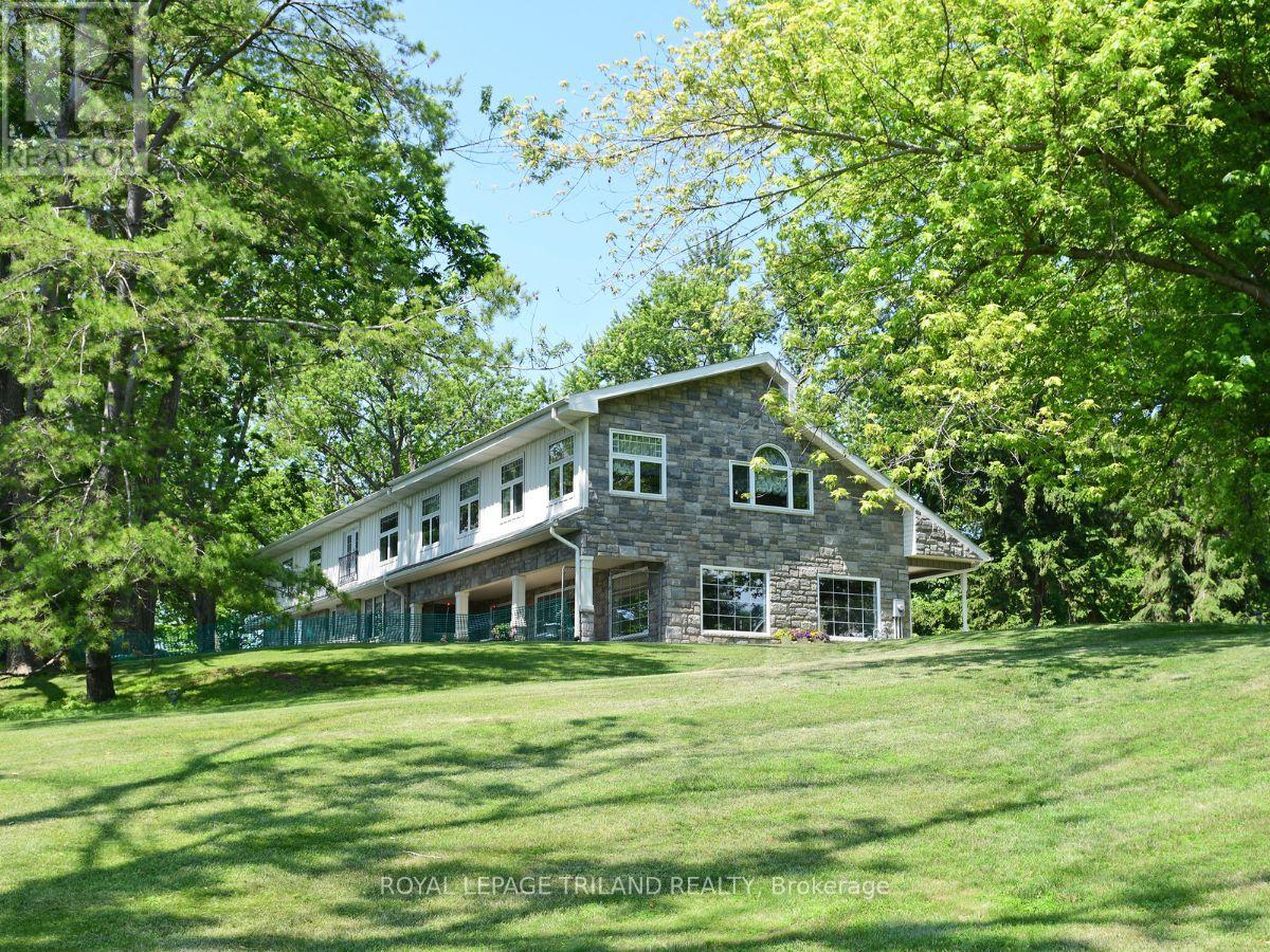 7570 Talbot Trail, Chatham-Kent, Ontario  N0P 1A0 - Photo 4 - X13751784