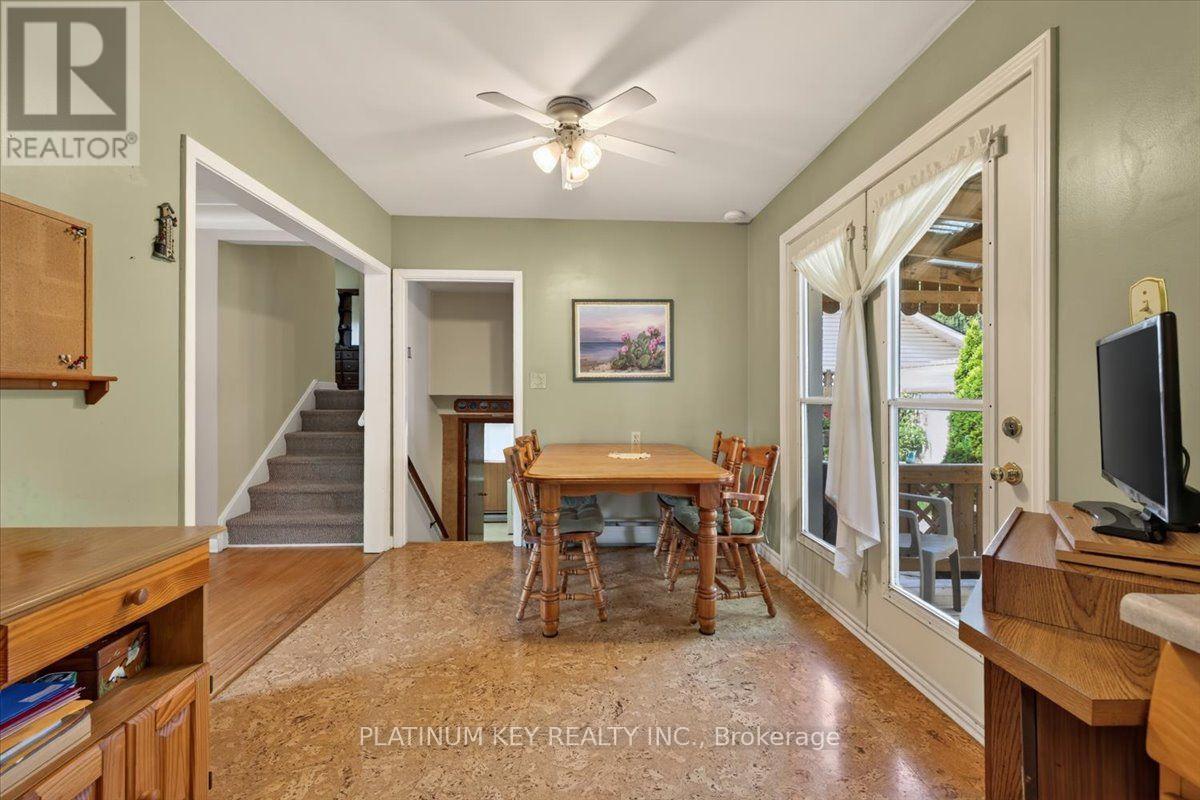 2392 London Street, Strathroy-Caradoc, Ontario  N0L 1W0 - Photo 10 - X13751822