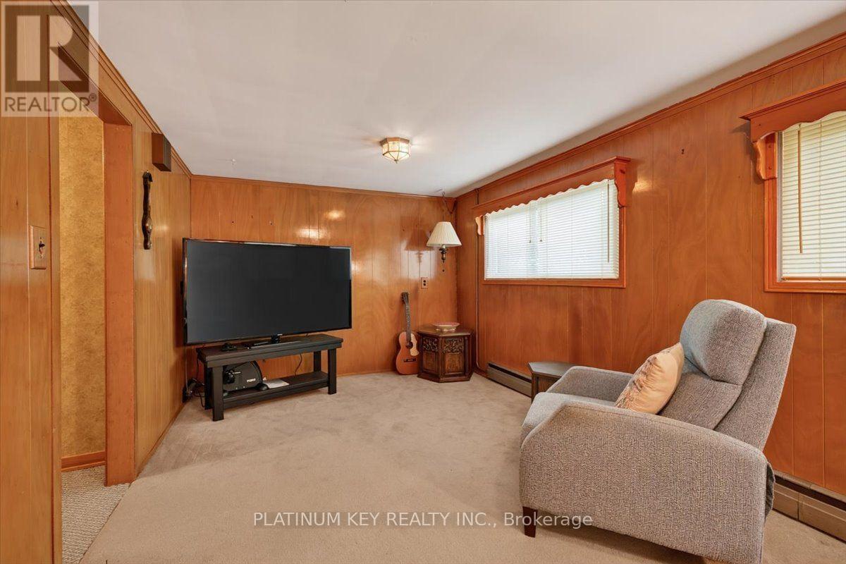2392 London Street, Strathroy-Caradoc, Ontario  N0L 1W0 - Photo 17 - X13751822
