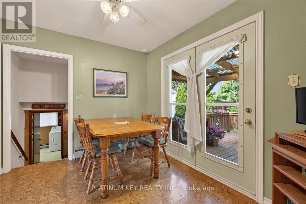 2392 London Street, Strathroy-Caradoc, Ontario  N0L 1W0 - Photo 9 - X13751822