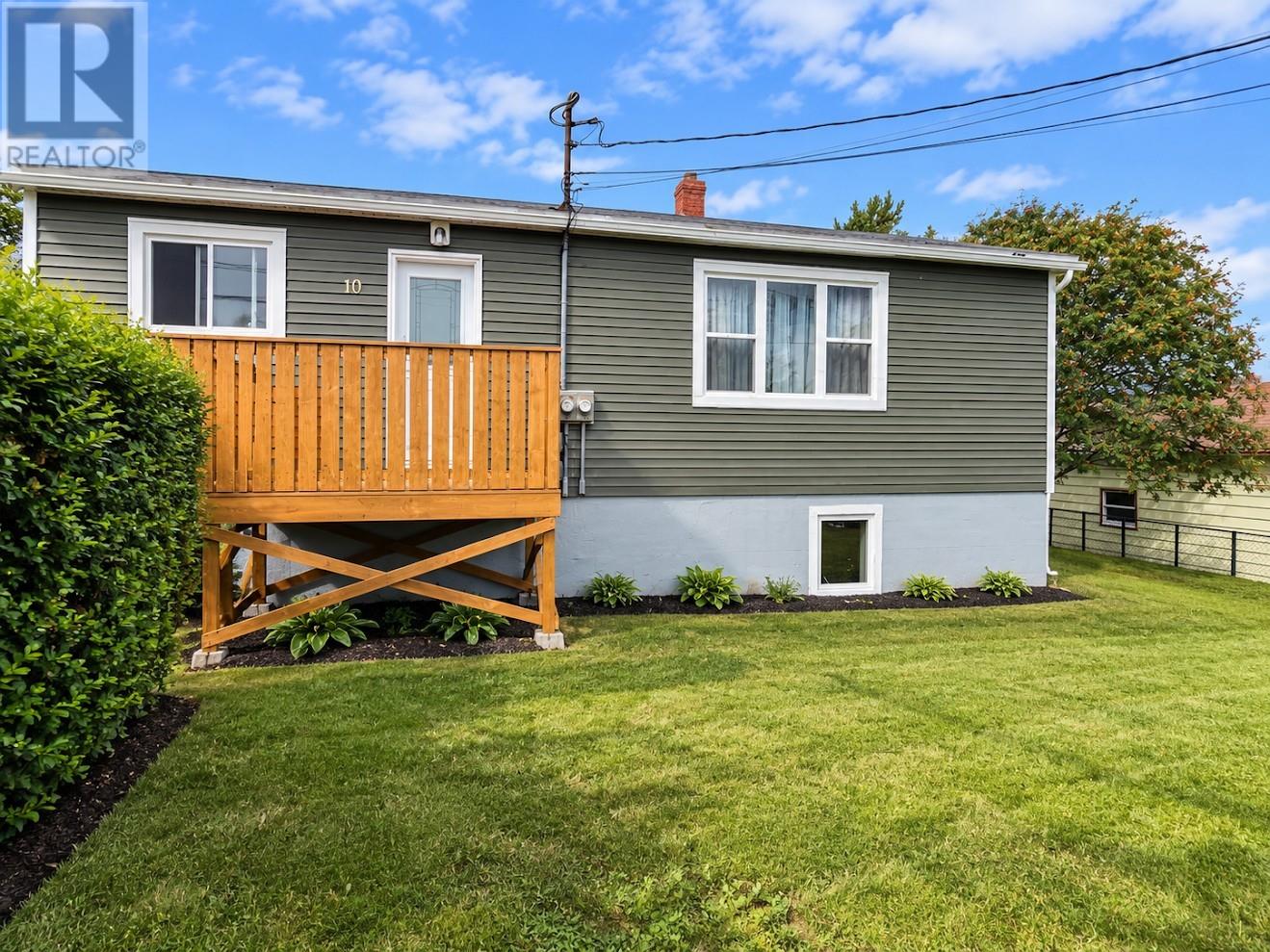 10 Roosevelt Avenue, Mount Pearl