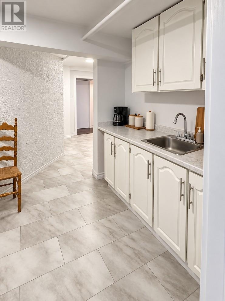 10 Roosevelt Avenue, Mount Pearl — photo 24