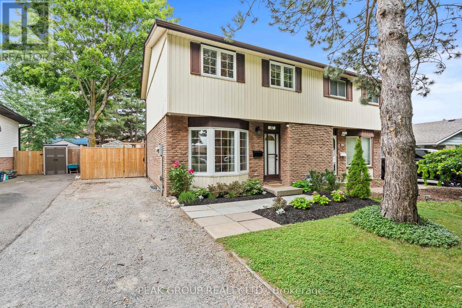 37 Elma Street, St. Catharines, Ontario  L2N 6Z2 - Photo 2 - X13751764