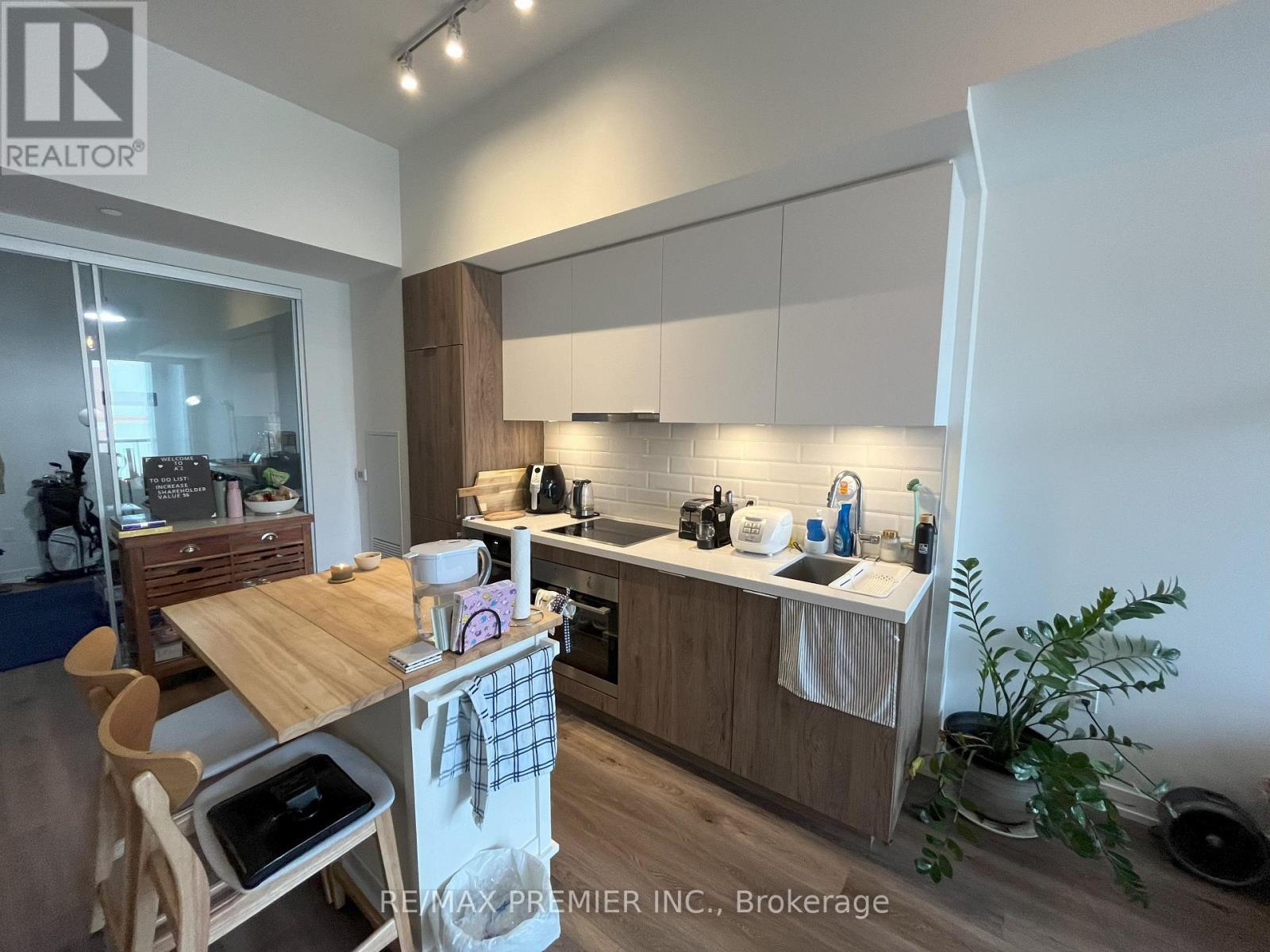 716 - 158 Front Street E, Toronto, Ontario  M5A 1E5 - Photo 5 - C13751728
