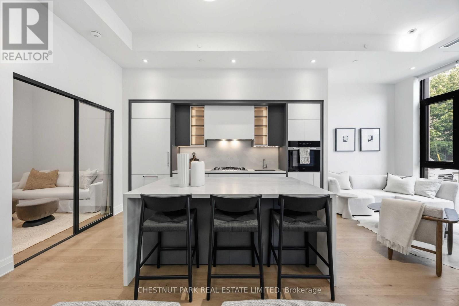 101 - 2 Forest Hill Road, Toronto, Ontario  M4V 2L3 - Photo 3 - C13751744