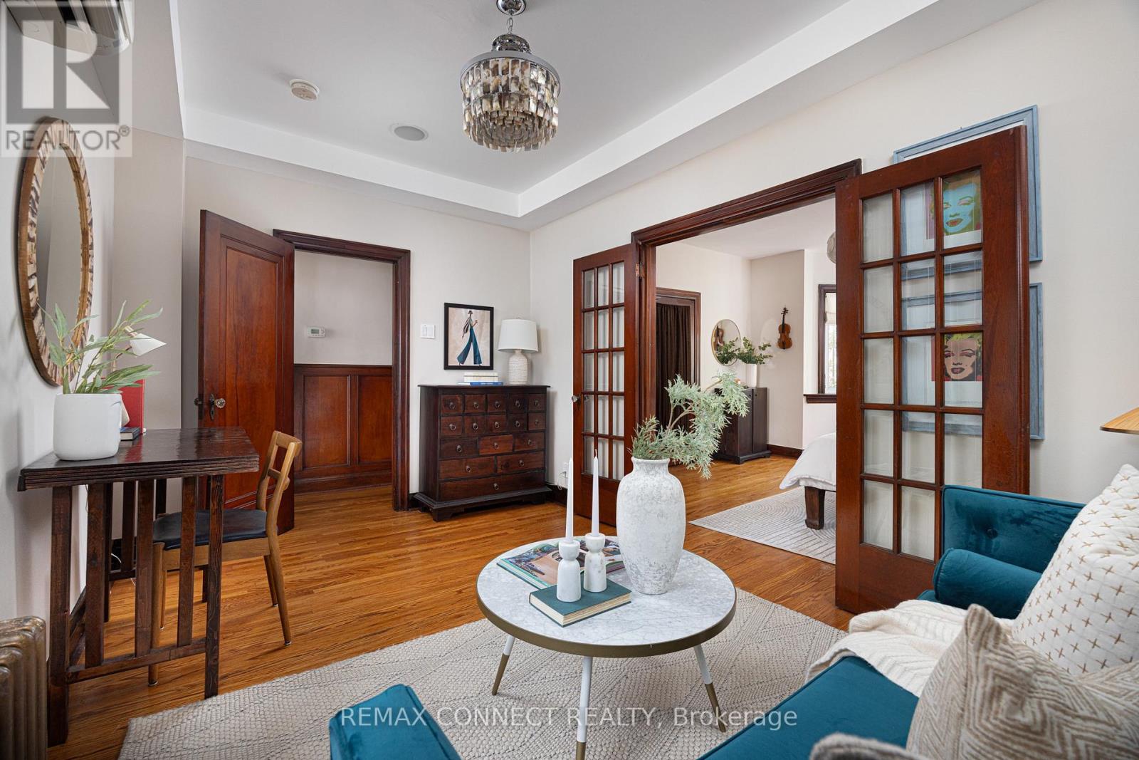 29 Denison Avenue, Toronto, Ontario  M5T 2M6 - Photo 18 - C13751796