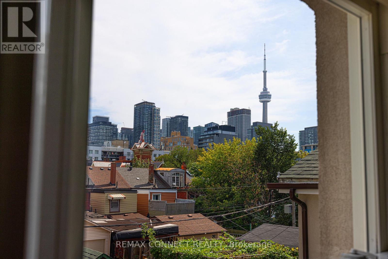 29 Denison Avenue, Toronto, Ontario  M5T 2M6 - Photo 33 - C13751796