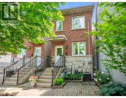251A CHISHOLM AVENUE, Toronto, Ontario